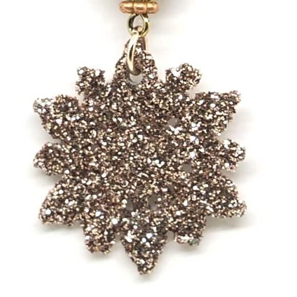 Julia Earrings - Picture 4 of 5